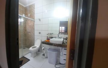 Alugar Casas / Padrão em Ribeirão Preto R$ 1.800,00 - Foto 11