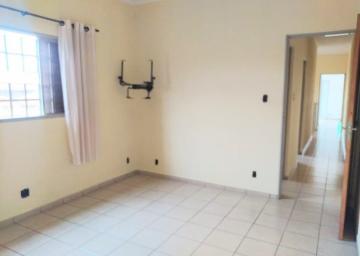 Alugar Casas / Padrão em Ribeirão Preto R$ 1.300,00 - Foto 7