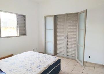 Alugar Casa / Padrão em Ribeirão Preto R$ 1.300,00 - Foto 5