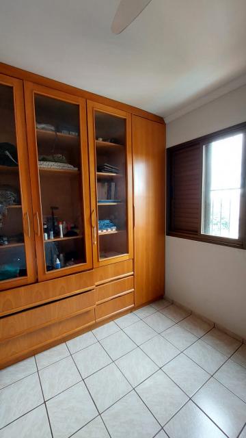 Comprar Apartamentos / Padrão em Ribeirão Preto R$ 350.000,00 - Foto 14