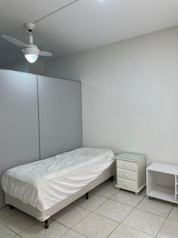 Alugar Apartamento / Padrão em Ribeirão Preto R$ 500,00 - Foto 6