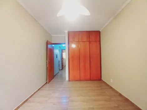 Alugar Apartamento / Padrão em Ribeirão Preto R$ 1.800,00 - Foto 2