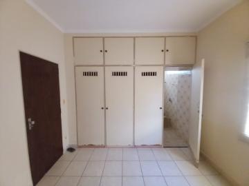 Alugar Casa / Padrão em Ribeirão Preto R$ 2.900,00 - Foto 5