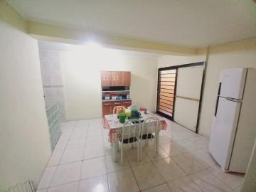 Alugar Casa / Padrão em Ribeirão Preto R$ 1.100,00 - Foto 11