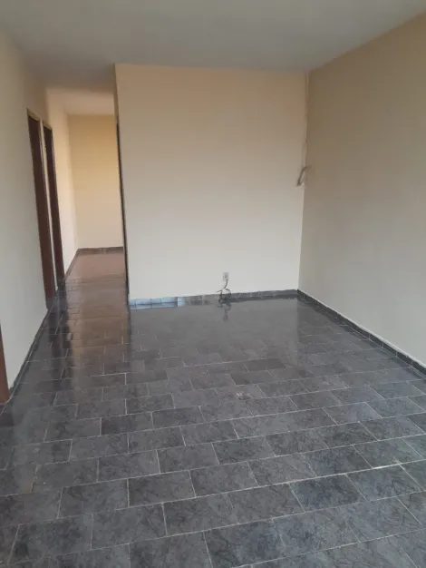 Alugar Casa / Padrão em Ribeirão Preto R$ 1.200,00 - Foto 3