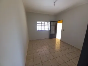 Alugar Casas / Padrão em Ribeirão Preto R$ 1.600,00 - Foto 6