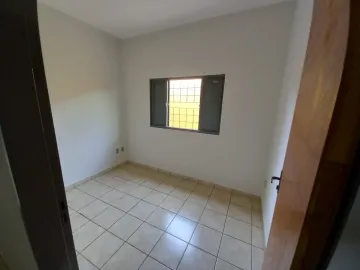 Alugar Casas / Padrão em Ribeirão Preto R$ 1.600,00 - Foto 8