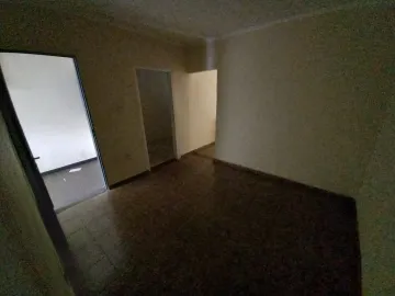 Casa / Padrão em Ribeirão Preto Alugar por R$800,00