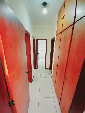 Alugar Apartamentos / Padrão em Ribeirão Preto R$ 1.800,00 - Foto 6