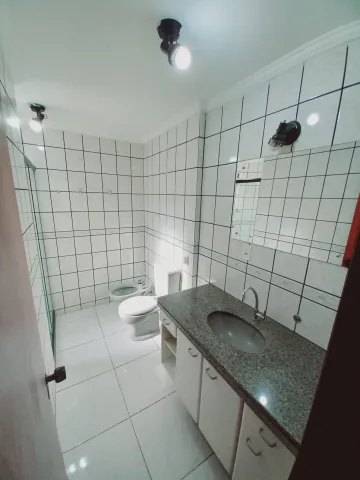 Alugar Apartamento / Padrão em Ribeirão Preto R$ 1.800,00 - Foto 16