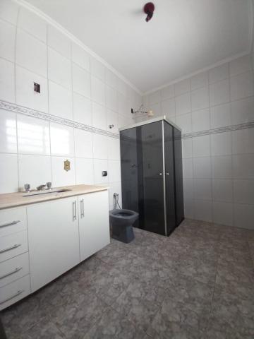 Alugar Apartamento / Padrão em Ribeirão Preto R$ 1.700,00 - Foto 4
