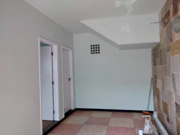 Alugar Casa / Padrão em Ribeirão Preto R$ 1.950,00 - Foto 4