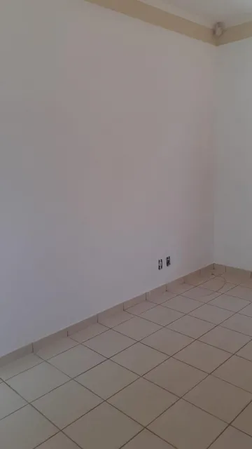 Alugar Casa / Padrão em Ribeirão Preto R$ 2.200,00 - Foto 9