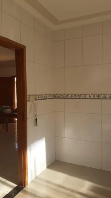 Alugar Casa / Padrão em Ribeirão Preto R$ 2.200,00 - Foto 18