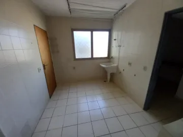 Alugar Apartamento / Padrão em Ribeirão Preto R$ 1.550,00 - Foto 17