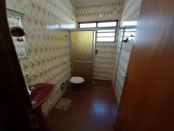 Alugar Casa / Padrão em Ribeirão Preto R$ 1.400,00 - Foto 7