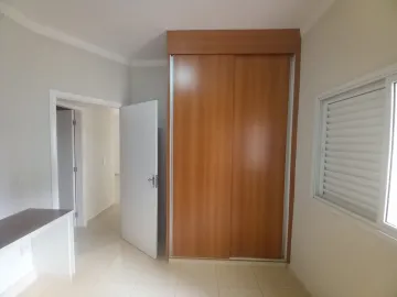 Alugar Apartamento / Padrão em Ribeirão Preto R$ 1.700,00 - Foto 9