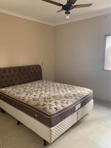 Alugar Apartamento / Padrão em Ribeirão Preto R$ 900,00 - Foto 8