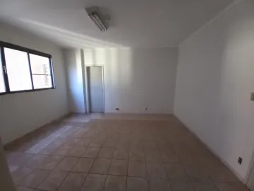 Alugar Comercial / Sala Comercial em Ribeirão Preto R$ 700,00 - Foto 2