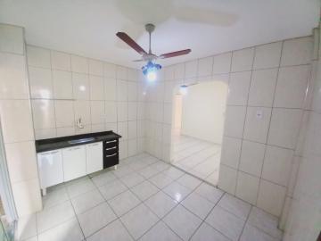 Alugar Casas / Padrão em Ribeirão Preto R$ 1.500,00 - Foto 12