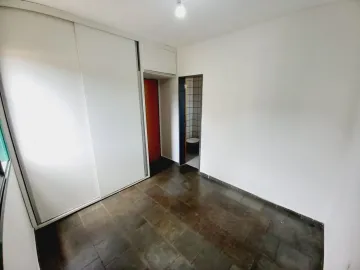 Alugar Apartamento / Padrão em Ribeirão Preto R$ 750,00 - Foto 2