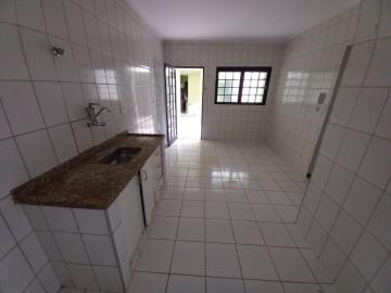 Alugar Apartamento / Padrão em Ribeirão Preto R$ 1.100,00 - Foto 3