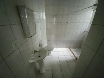 Alugar Apartamento / Padrão em Ribeirão Preto R$ 1.100,00 - Foto 8