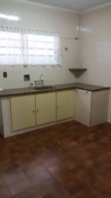 Alugar Casa / Padrão em Ribeirão Preto R$ 1.800,00 - Foto 7