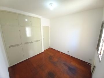 Alugar Apartamento / Padrão em Ribeirão Preto R$ 1.200,00 - Foto 2