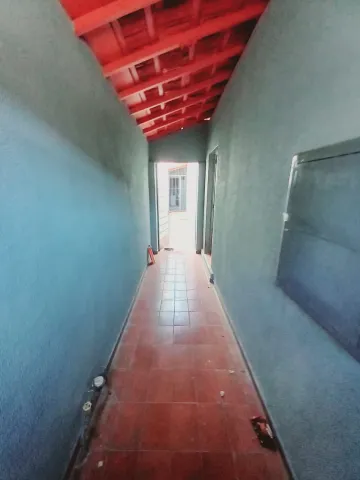 Alugar Casa / Padrão em Ribeirão Preto R$ 800,00 - Foto 12