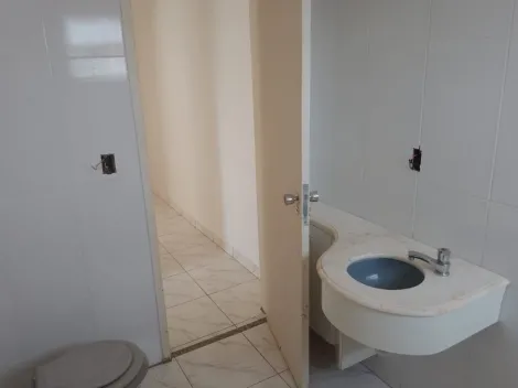 Alugar Apartamento / Padrão em Ribeirão Preto R$ 1.800,00 - Foto 14