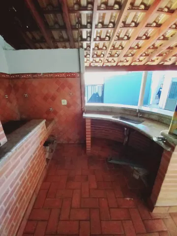 Alugar Casa / Padrão em Ribeirão Preto R$ 2.400,00 - Foto 2