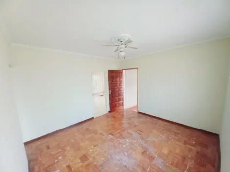 Alugar Casa / Padrão em Ribeirão Preto R$ 1.800,00 - Foto 13