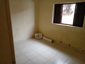 Alugar Casas / Padrão em Ribeirão Preto R$ 500,00 - Foto 19