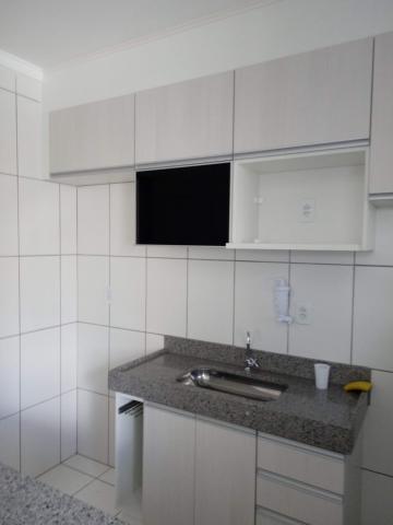 Alugar Apartamento / Padrão em Ribeirão Preto R$ 900,00 - Foto 11