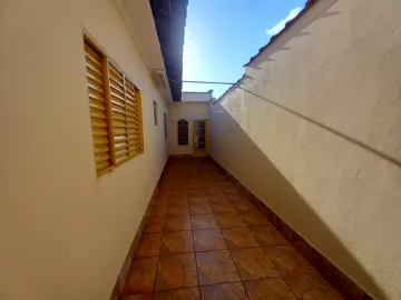 Alugar Casa / Padrão em Ribeirão Preto R$ 1.500,00 - Foto 8