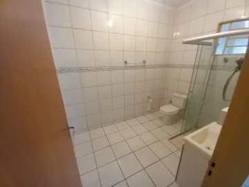 Alugar Casa / Padrão em Ribeirão Preto R$ 1.500,00 - Foto 15