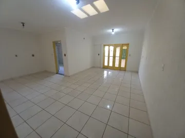 Alugar Casa / Padrão em Ribeirão Preto R$ 1.500,00 - Foto 18