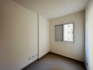 Alugar Apartamento / Padrão em Ribeirão Preto R$ 2.300,00 - Foto 6