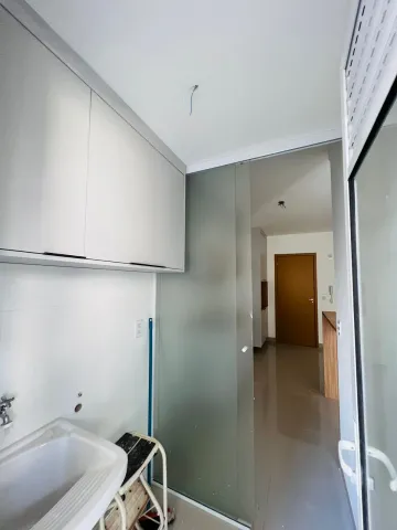 Alugar Apartamento / Padrão em Ribeirão Preto R$ 2.300,00 - Foto 7