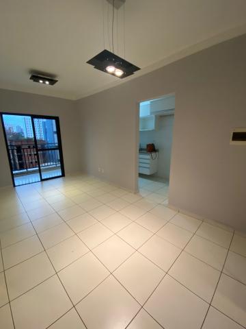 Comprar Apartamento / Padrão em Ribeirão Preto R$ 380.000,00 - Foto 2