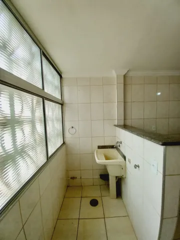 Alugar Apartamento / Padrão em Ribeirão Preto R$ 1.100,00 - Foto 8