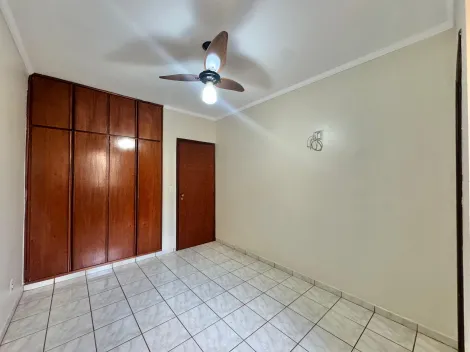 Alugar Apartamento / Padrão em Ribeirão Preto R$ 1.700,00 - Foto 9