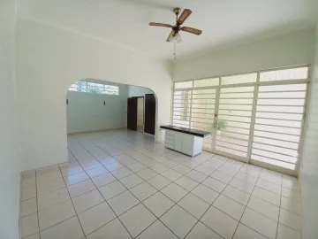 Casa / Padrão em Ribeirão Preto , Comprar por R$720.000,00