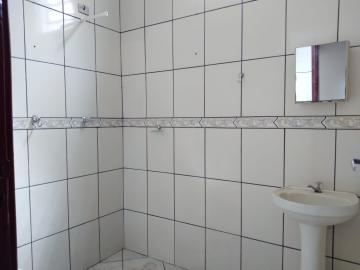 Alugar Casa / Padrão em Ribeirão Preto R$ 1.080,00 - Foto 12