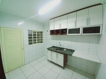 Alugar Casa / Padrão em Ribeirão Preto R$ 1.750,00 - Foto 11