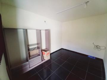 Alugar Casa / Padrão em Ribeirão Preto R$ 1.750,00 - Foto 7