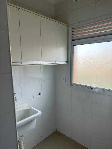 Alugar Apartamento / Padrão em Ribeirão Preto R$ 1.700,00 - Foto 6