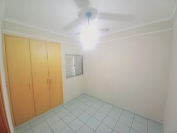 Alugar Apartamento / Padrão em Ribeirão Preto R$ 1.200,00 - Foto 4