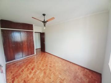 Alugar Apartamento / Padrão em Ribeirão Preto R$ 1.700,00 - Foto 5